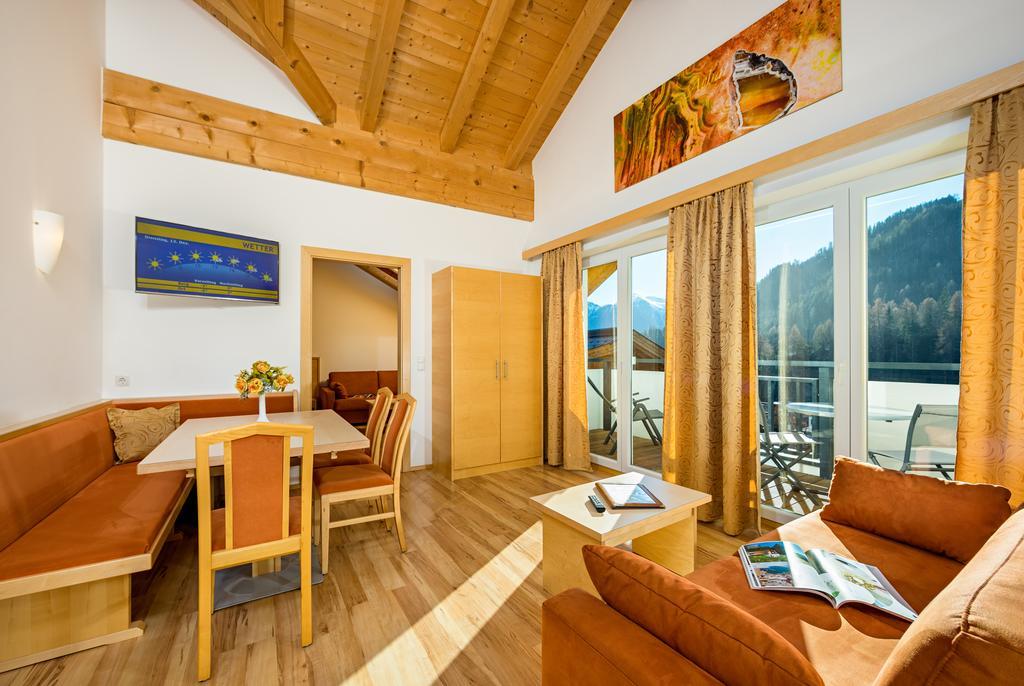Aparthotel Alpendiamant Serfaus Wachter Gmbh Екстер'єр фото